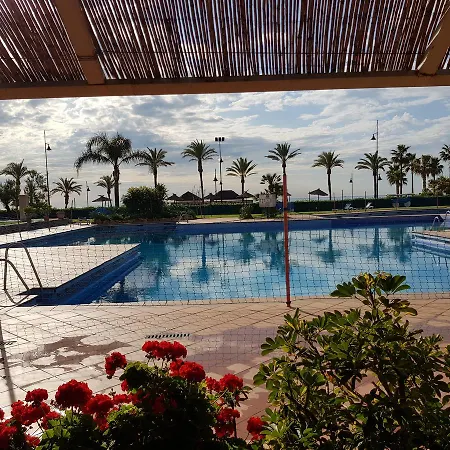 Luxury House 110 M2 On The Beach, Pool, Parking *