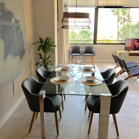 Luxury House 110 M2 On The Beach, Pool, Parking Apartment