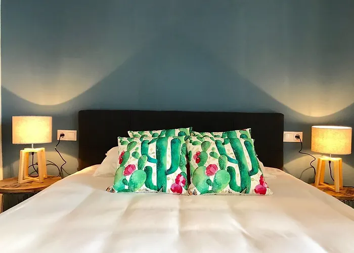 Luxury House 110 M2 On The Beach, Pool, Parking *