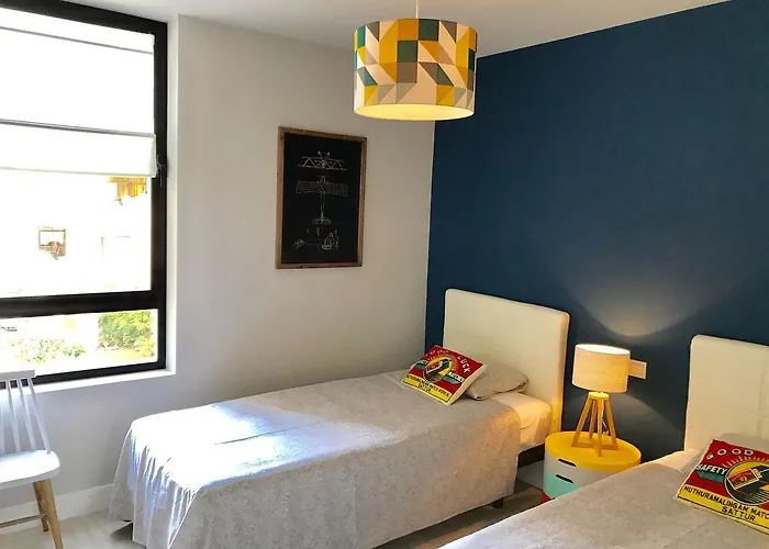 Luxury House 110 M2 On The Beach, Pool, Parking