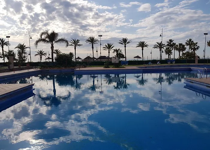 Luxury House 110 M2 On The Beach, Pool, Parking *