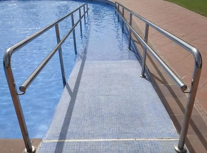 Luxury House 110 M2 On The Beach, Pool, Parking Torremolinos