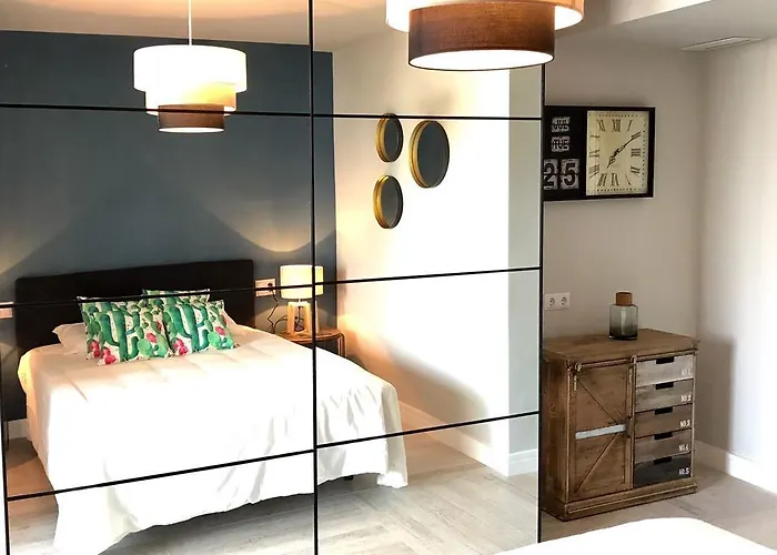 Luxury House 110 M2 On The Beach, Pool, Parking