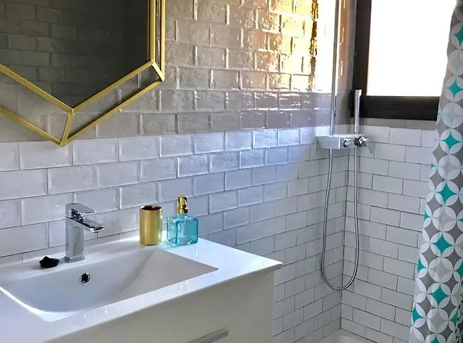 Luxury House 110 M2 On The Beach, Pool, Parking Torremolinos