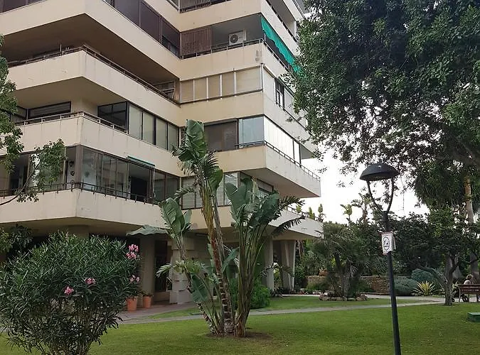 Luxury House 110 M2 On The Beach, Pool, Parking Apartamento Torremolinos