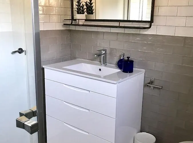 Luxury House 110 M2 On The Beach, Pool, Parking Torremolinos