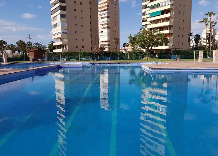 Luxury House 110 M2 On The Beach, Pool, Parking Torremolinos