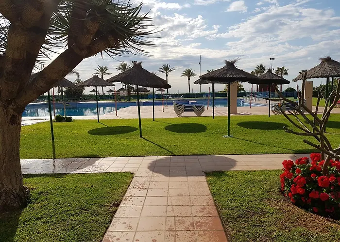 Luxury House 110 M2 On The Beach, Pool, Parking Torremolinos